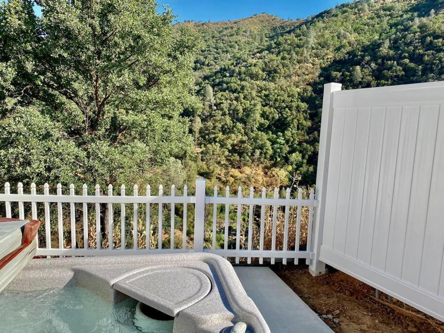 Eagle Nest River Views Hot Tub Games Sleeps 6 Ahwahnee Buitenkant foto